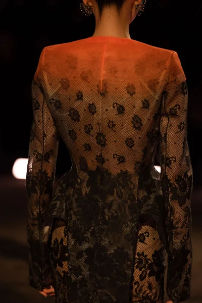 Look 6